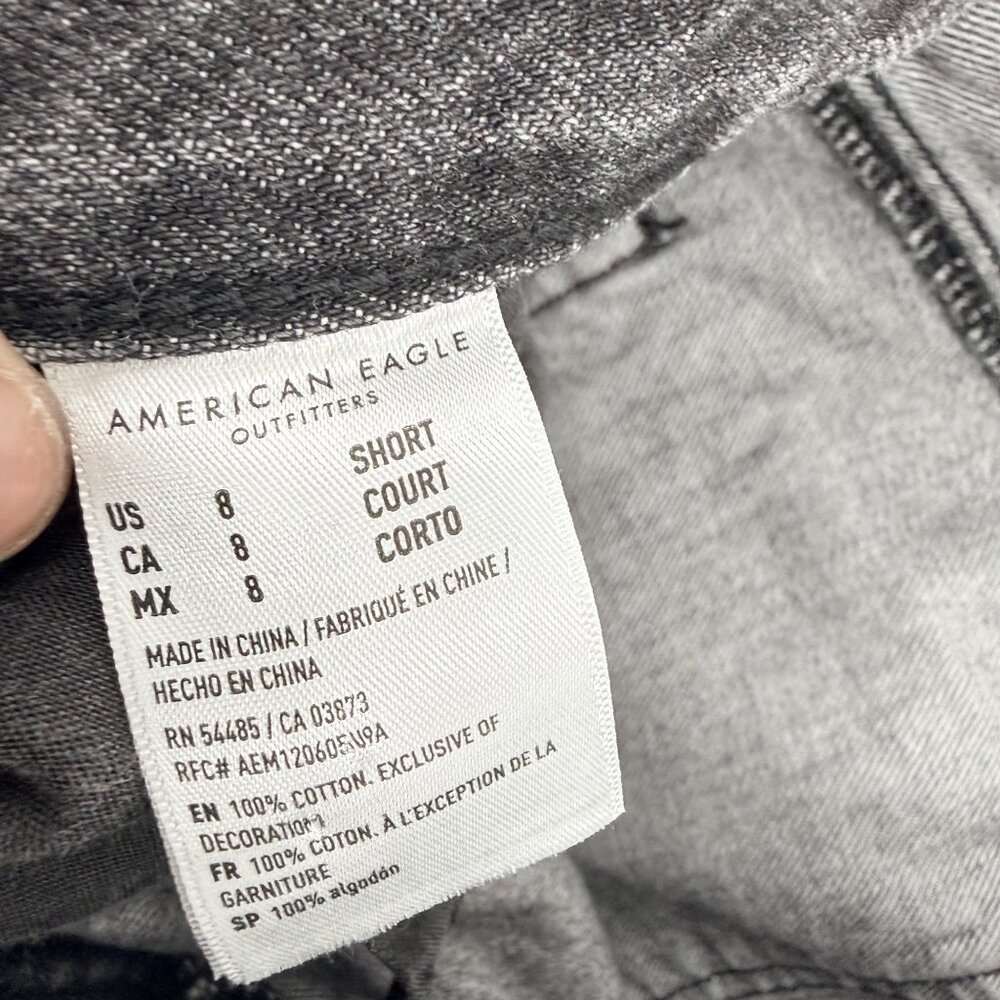 American Eagle Outfitters Womens High-Waisted Black Distressed Jeans Size 8 Shor - Picture 3 of 7